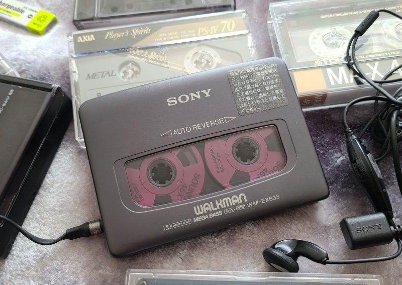 Кассетный плеер SONY Walkman WM-EX633 Made in Japan (видео работы)